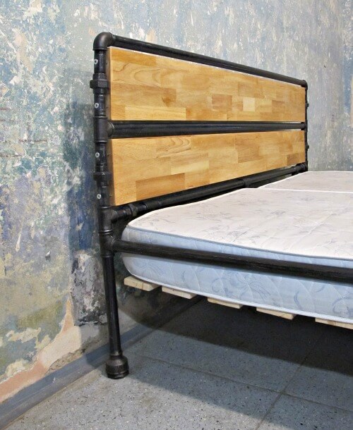 Ocelová postel Maria Theresia